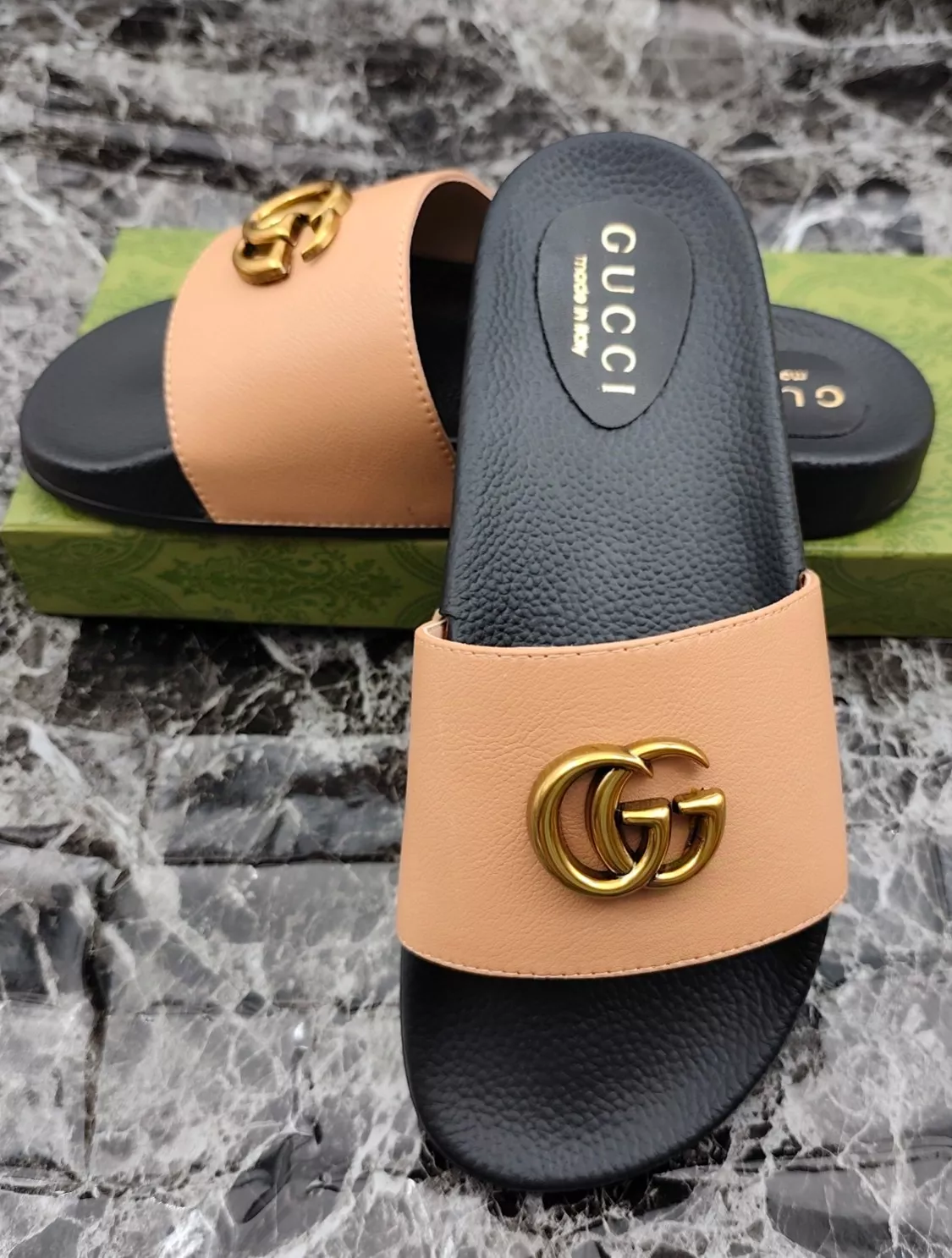 gucci chaussons pour homme s_12a2ba01